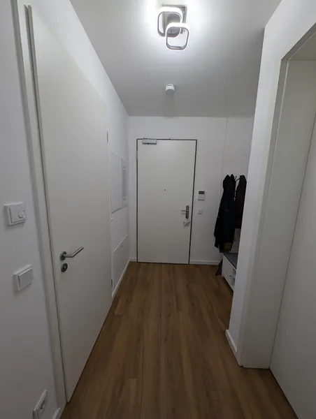 Alltagstaugliche 2-Zimmer-Wohnung mit Balkon in Berlin — photo 1